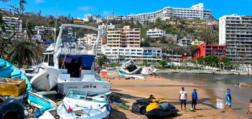 Ultimo momento. El paso del Huracán Otis por Acapulco.