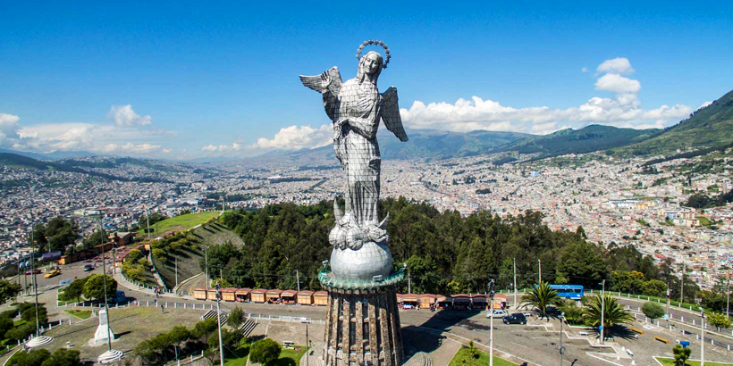 Quito, Ecuador: Hacia el Futuro con Desarrollo Sostenible, Turismo y Tecnología en Ascenso.
