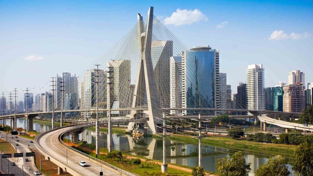 Sao Paulo, Brasil: Destino de Negocios y Conferencias en Constante Crecimiento.