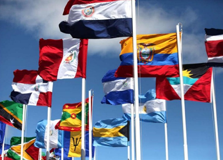 Proyecciones de Crecimiento Económico en América Latina para 2025